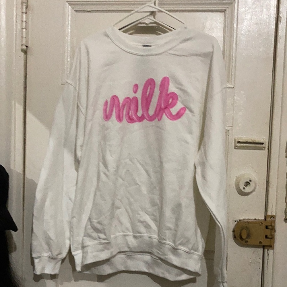Balloon graphic sweater